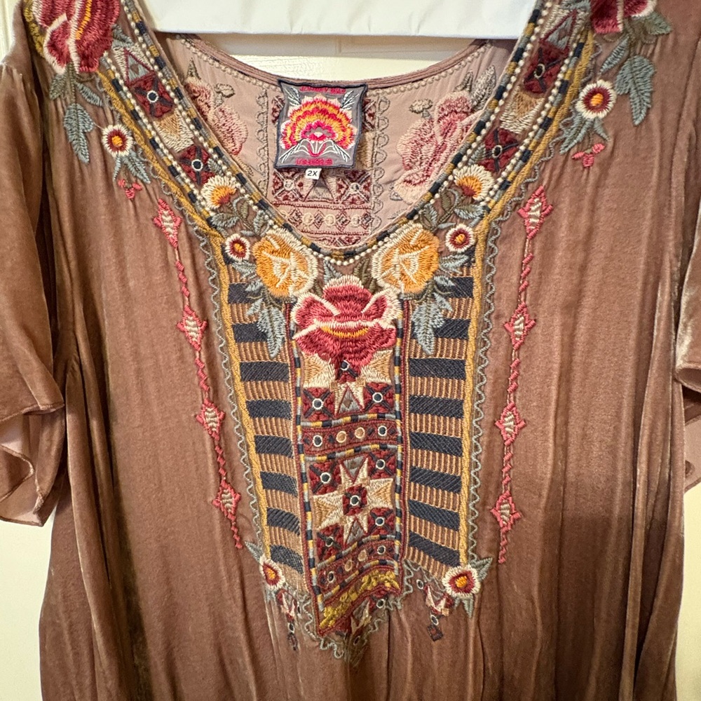 Johnny Was Cherelle Embroidered Velvet Tunic size 2X - Picture 5 of 5